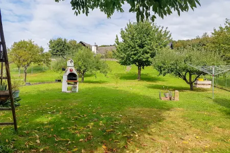 der Immobilie: Haus, Scheune, viel Grundstück, Platz, Ruhe, Burgblick... Ist hier in Breuberg alles zu haben! (Foto)