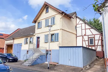 der Immobilie: Haus, Scheune, viel Grundstück, Platz, Ruhe, Burgblick... Ist hier in Breuberg alles zu haben! (Foto)