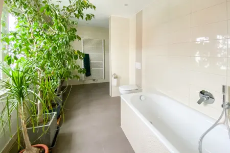 Badezimmer EG