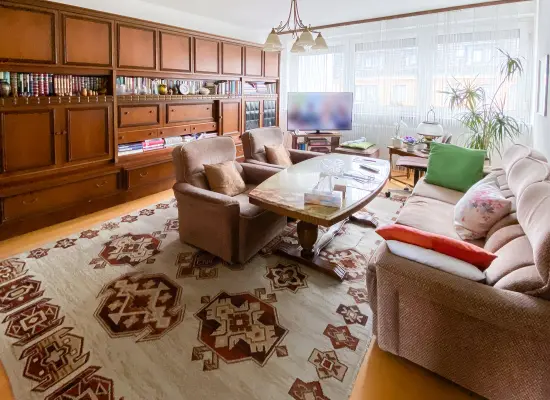 Wohnzimmer Whg. 2. OG mi.