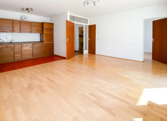 Wohn- und Esszimmer/ Kochen