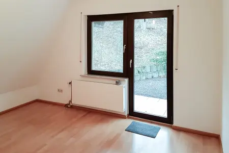 Hinterhaus-Kind der Immobilie: Liebhaberobjekt in ruhiger, sonniger Lage von Erbach Erlenbach! (Foto)