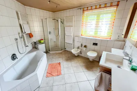mit Bad-en-suite