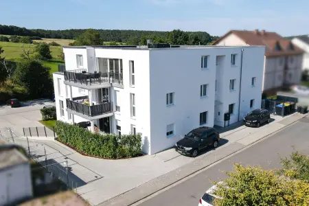 der Immobilie: Sichere Kapitalanlage mit 14 Wohneinheiten - Moderne Wohnungen mit hoher Nachfrage! (Titelbild)