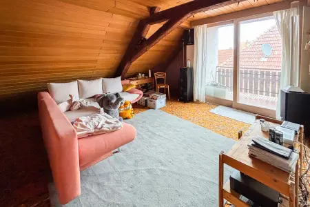 Schlafzimmer der Immobilie: Aus Alt mach Neu – Ihr Projekt für ein kernsanierungsbedürftiges Haus in Wiebelsbach/Groß-Umstadt (Foto)