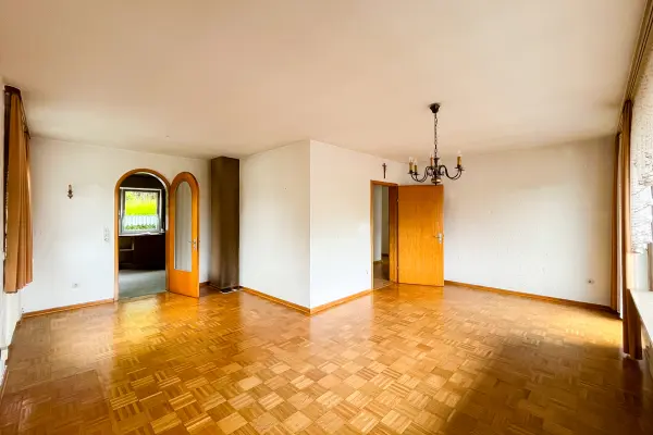 1.OG_Wohnzimmer der Immobilie: Ein Zuhause mit Herz – großzügiges Einfamilienhau...