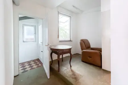 der Immobilie: Ein Haus mit Geschichte – und Raum für ein neues Kapitel! (Foto)