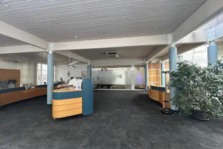 Büroräume der Immobilie: Bürogebäude in Top-Lage von Großheubach (Foto)
