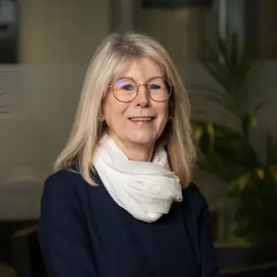 image of agent Sabine Rippl