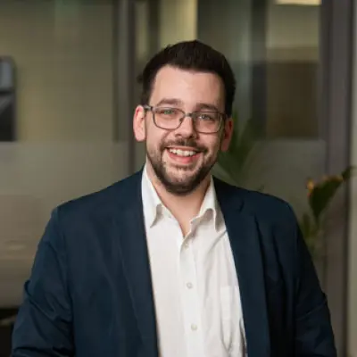 image of agent Steve Hesse