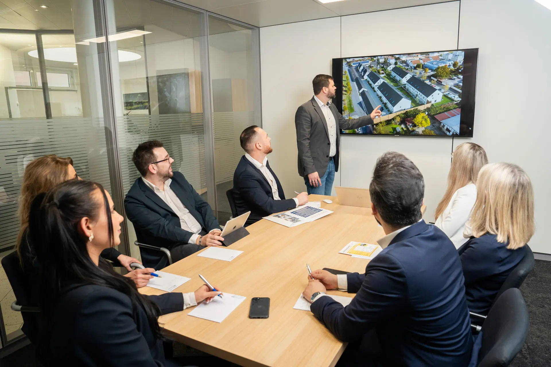 Teambesprechung Volksbank Immobilien
